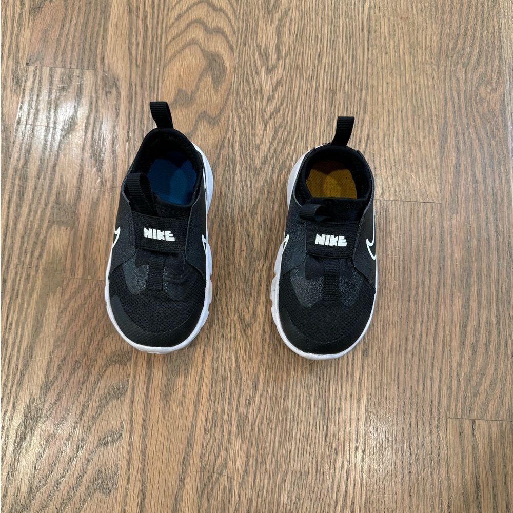 Nike Flex Runner 2 Toddler Boy Slip On Sneaker